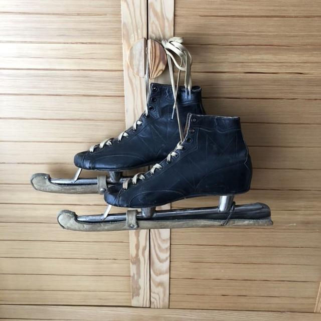 Vintage skates